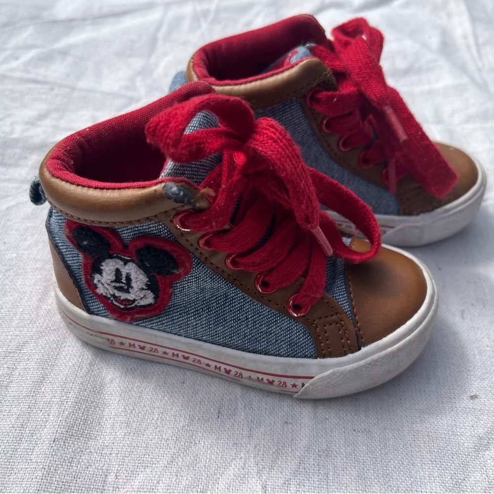 Mickey Mouse high top sneakers